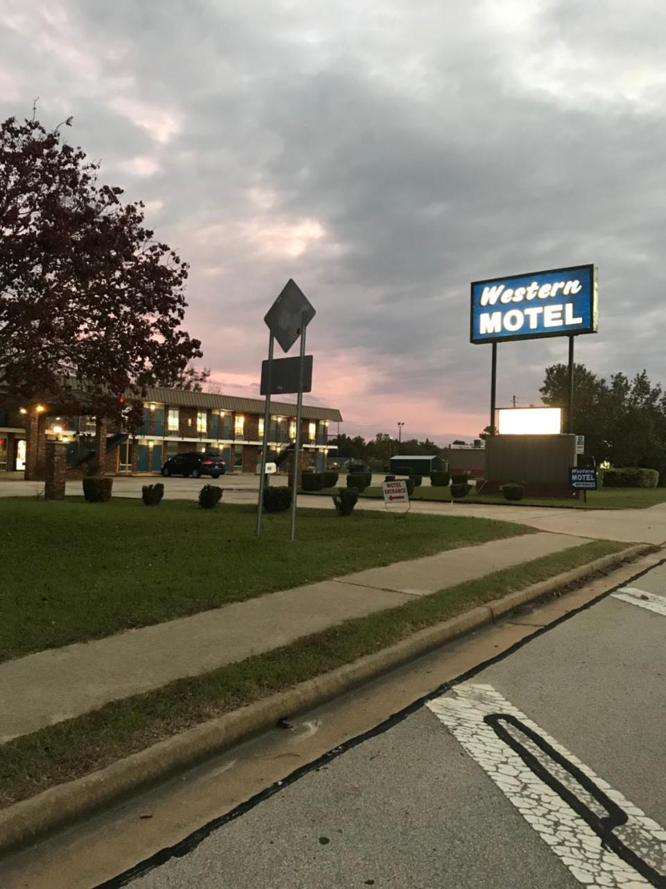 Western Motel Brinson Crossing Exterior foto